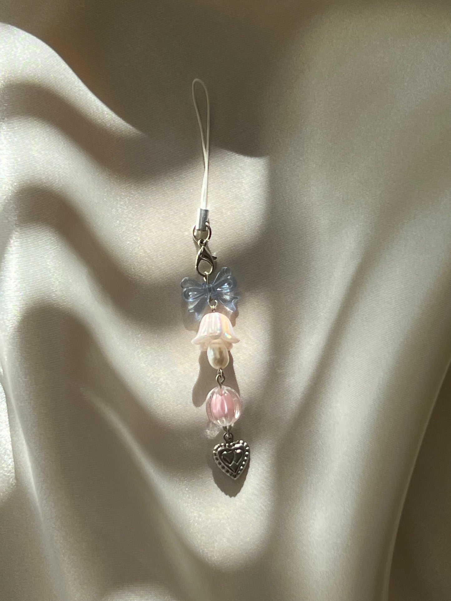 Ava Phone Charm