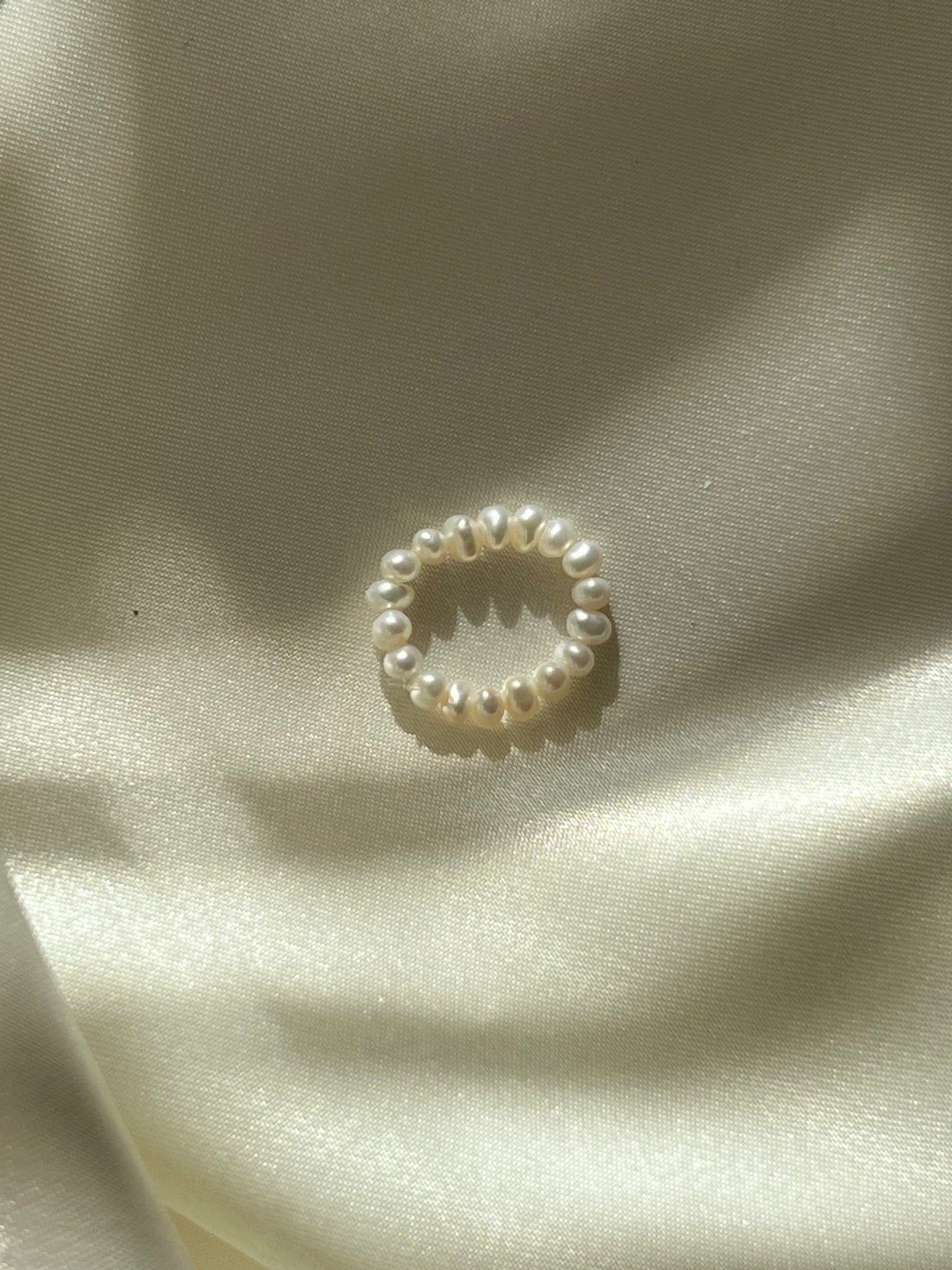 Classic Pearl Ring