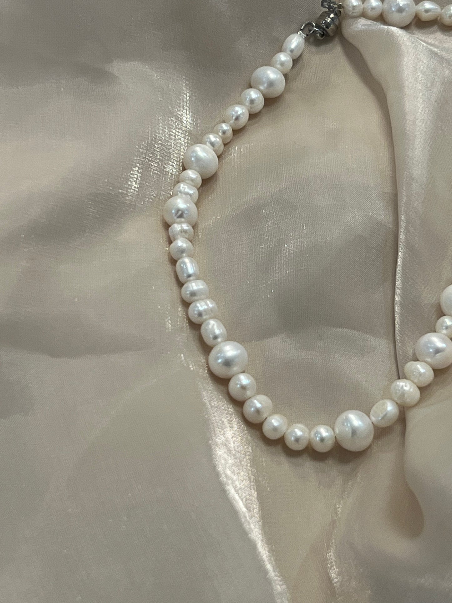 Classic Pearl Necklace